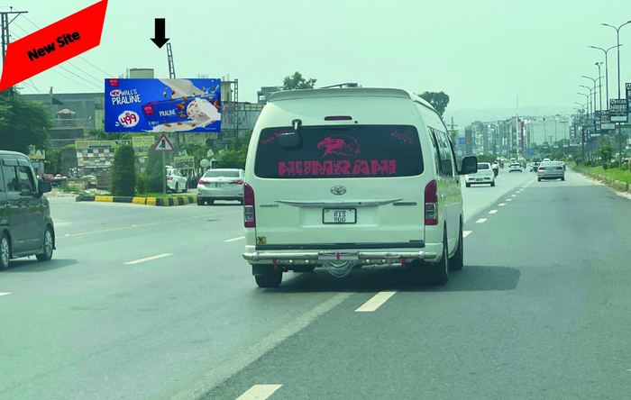 Installation &ndash; VisionMax LED display installation